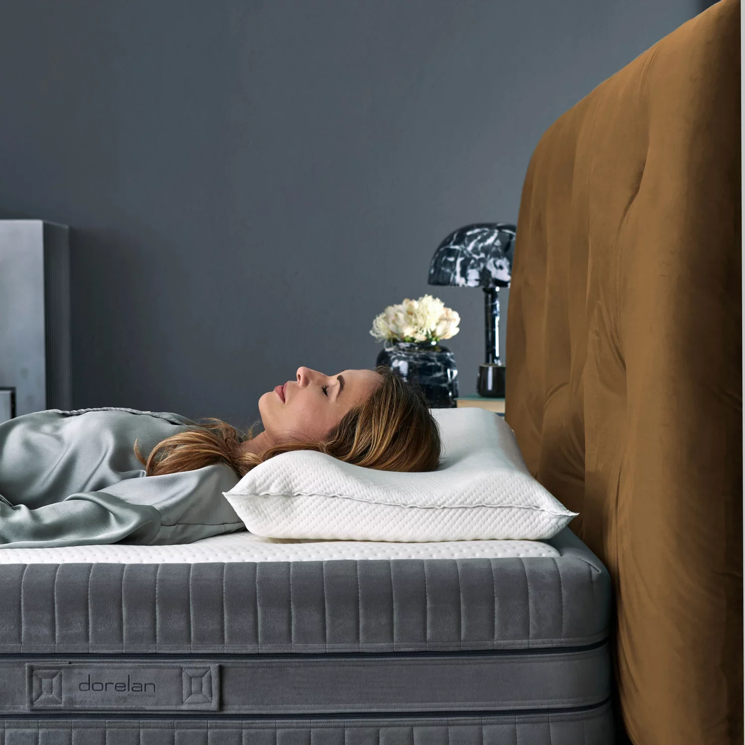 SHADOW PILLOW - Image 3